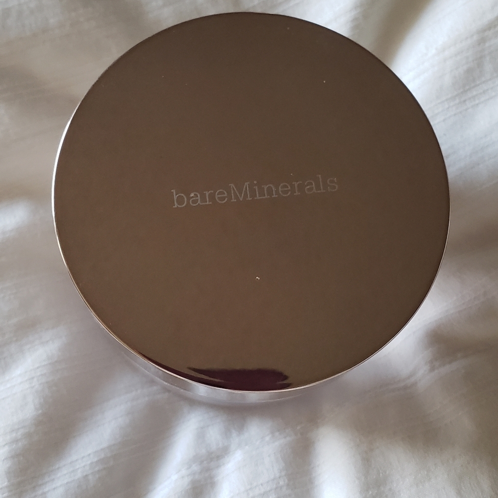 Bareminerals finishing powder